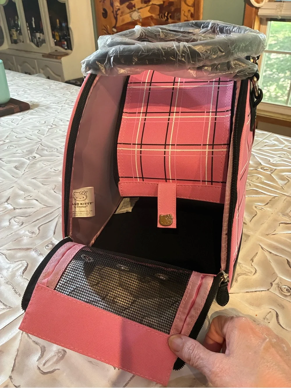 RARE Hello Kitty by Sanrio Pink Plaid Dome Pet Carrier “1976” Embroidery